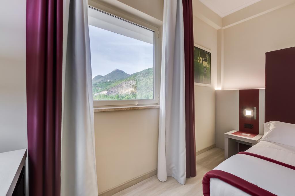 Best Western Hotel Rocca Cassino Exterior foto